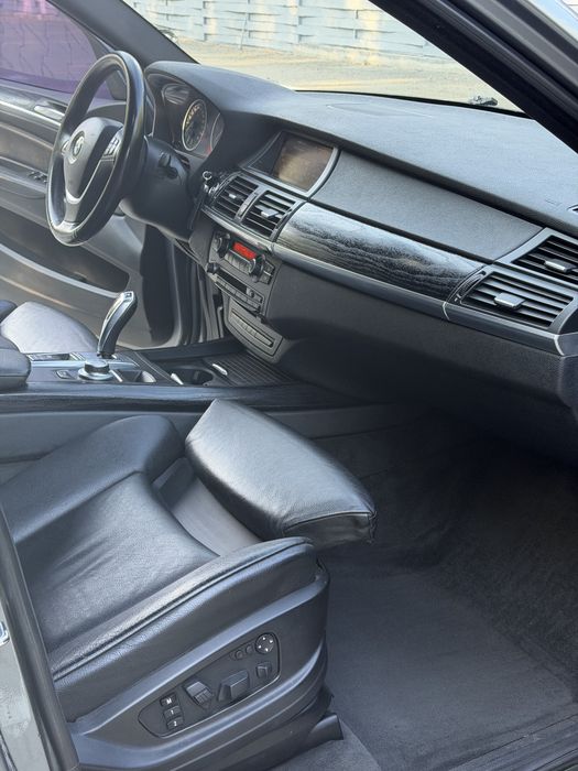продам Bmw x5 e70 2008