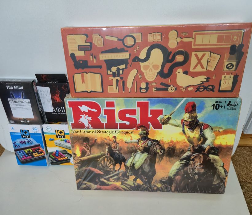 Бункер,Ticket to ride,Catan,Dixit