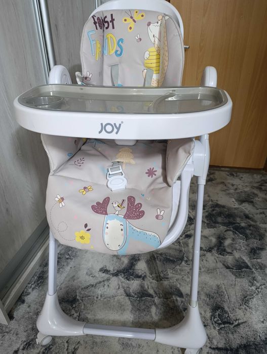 Стільчик для годування