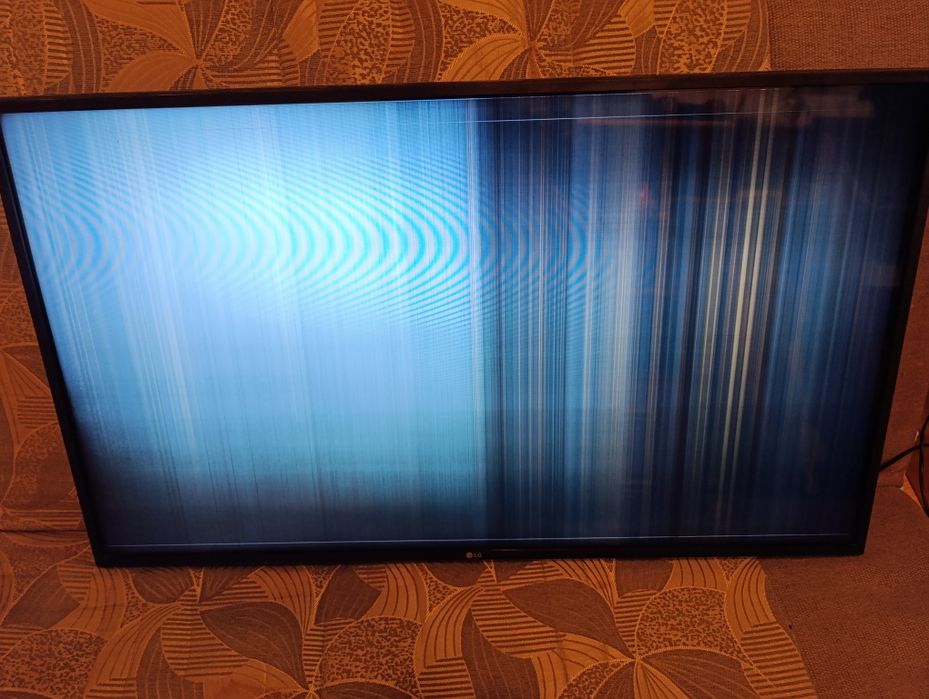 LG 43UM7100 на розбор