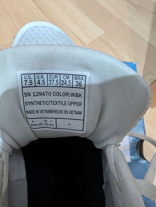 Buty skechers białe