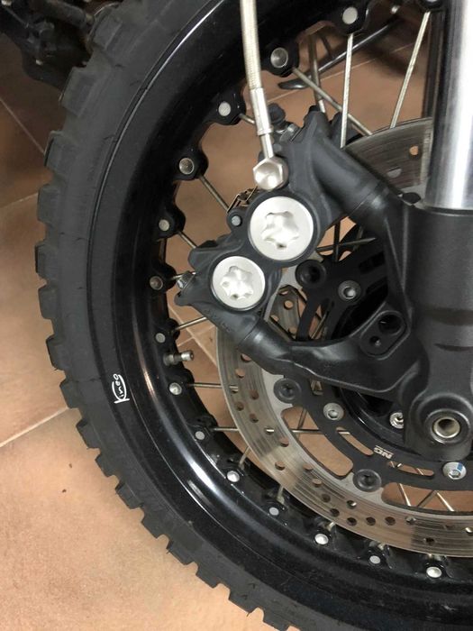 Moto Yamaha XSR700