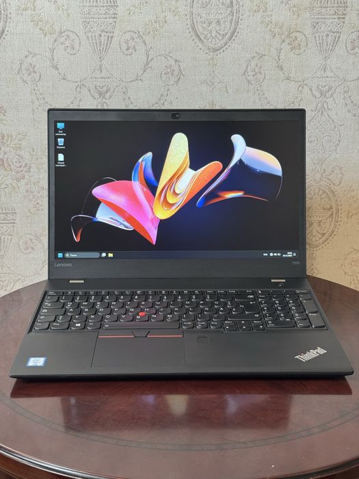 Ноутбук IPS Lenovo T570 i5 vPro 6th SSD