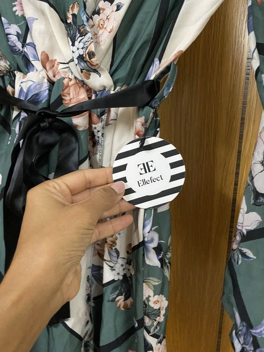 Vestido com elastico na cintura