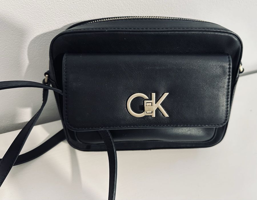 Nowa oryginalna czarna torebka Calvin Klein