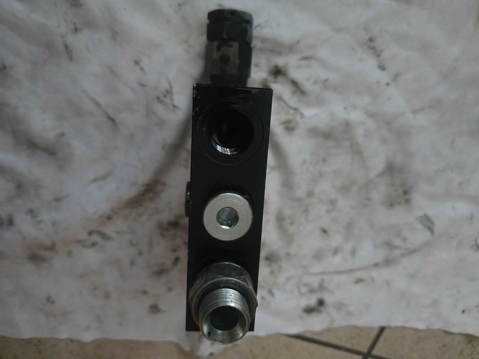 Zamek hydrauliczny siłownika HIAB, 350 Bar