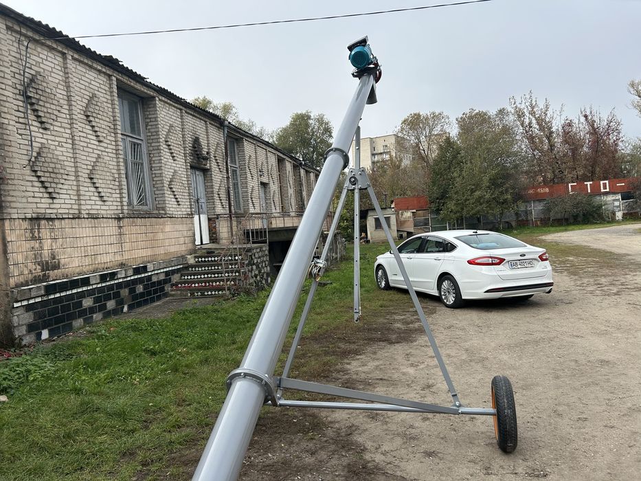 Шнек зернопогрузчик, шнековий погрузчик, шнековий навантажувач