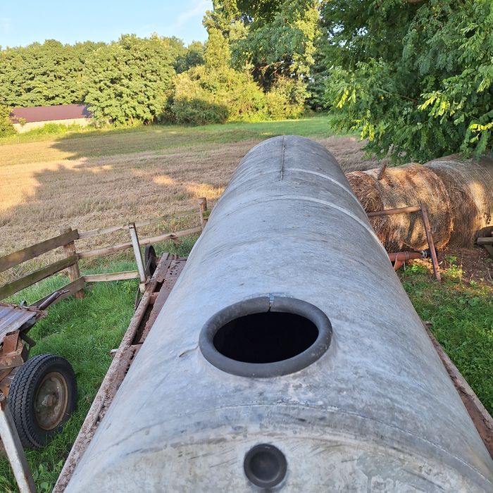 Beczka zbiornik na wode szambo 2000l