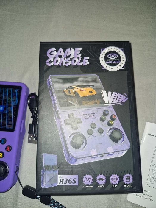 Vendo consola R36S roxa