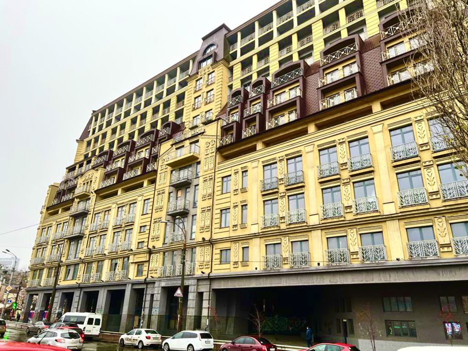 Продаж 2-к квартири. Контрактова площа.