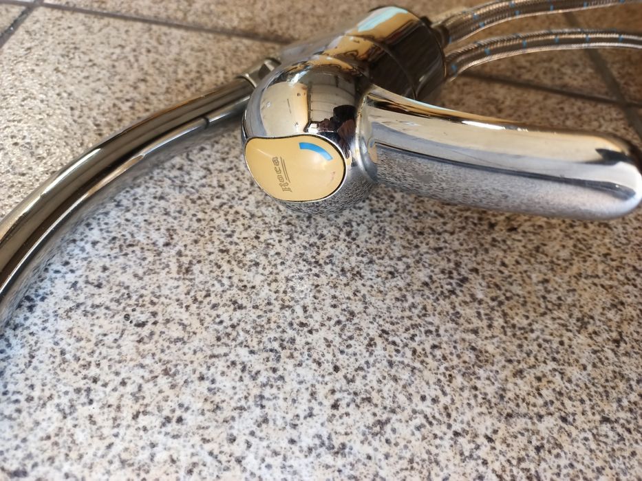 Torneira misturadora de cozinha