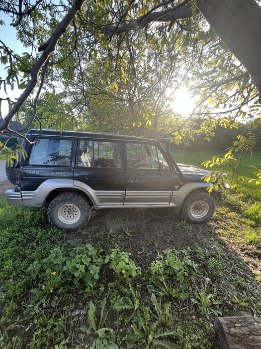 Hyundai Galloper