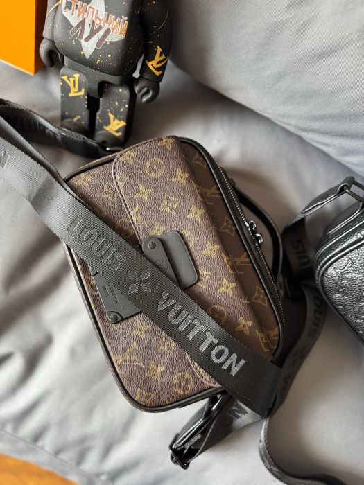 Жіноча чоловіча сумка коричнева Louis Vuitton S Lock луи витон мужская