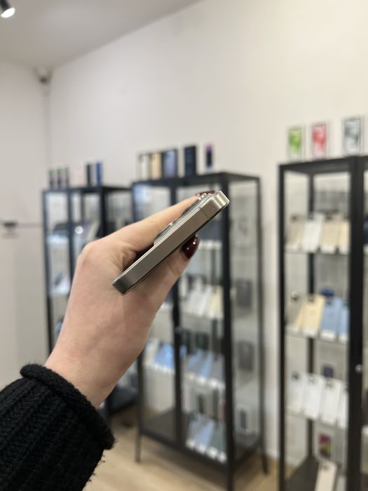 Telefon iPhone 15 PRO 256GB Szary Apple Gwarancja iTrade