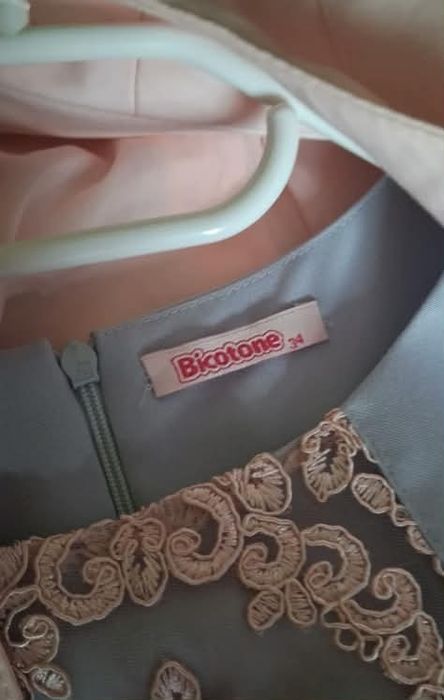 Sukienka elegancka z marynarką