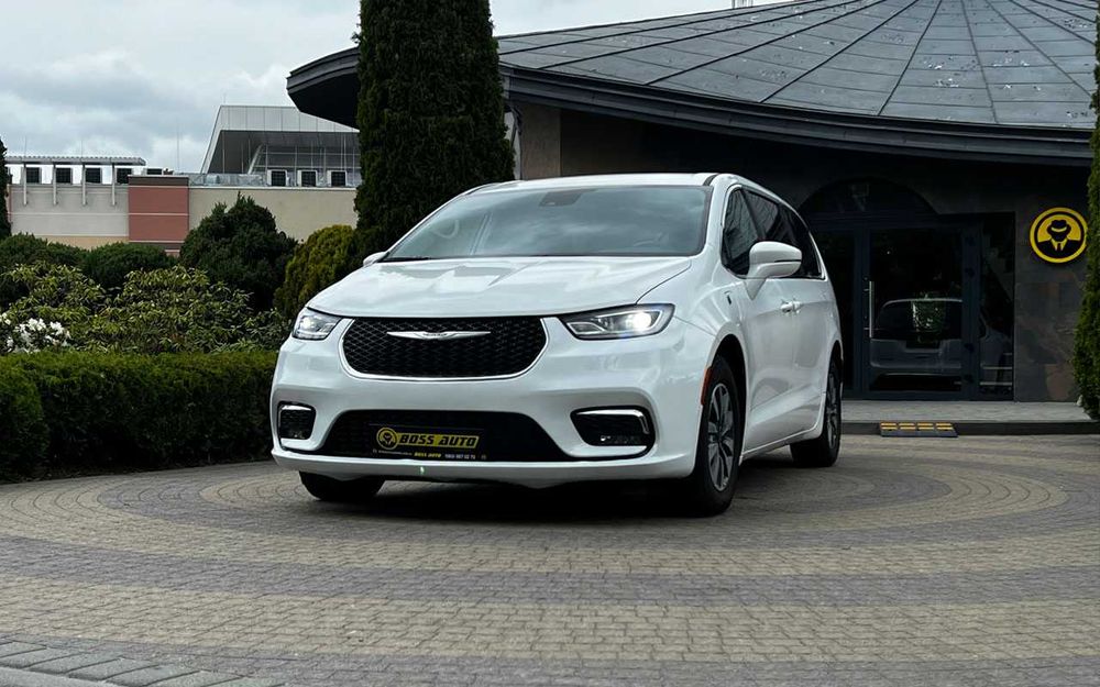 Chrysler Pacifica 2022