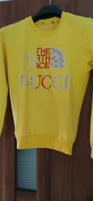 Chlopieca Blusa Wiskozq Gucci 142 rozmiar zolta