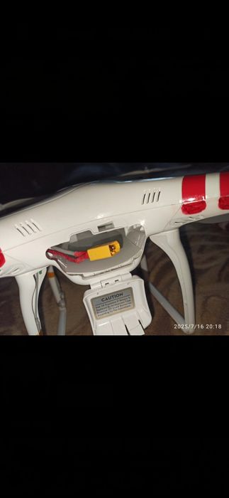 Dji Phantom FC-40 , 2  АКБ 21700 3s, комплект