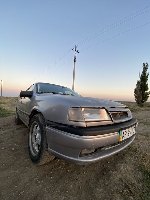 Opel Vectra A 1992 год
