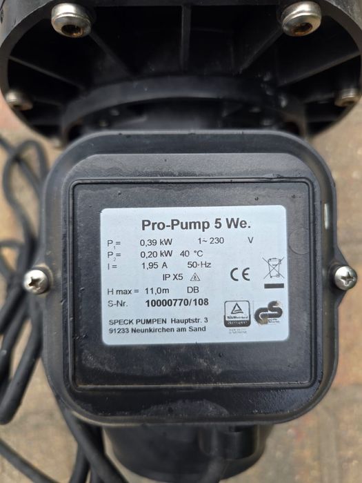 Komplet sprzętów i akcesoriów basenowych