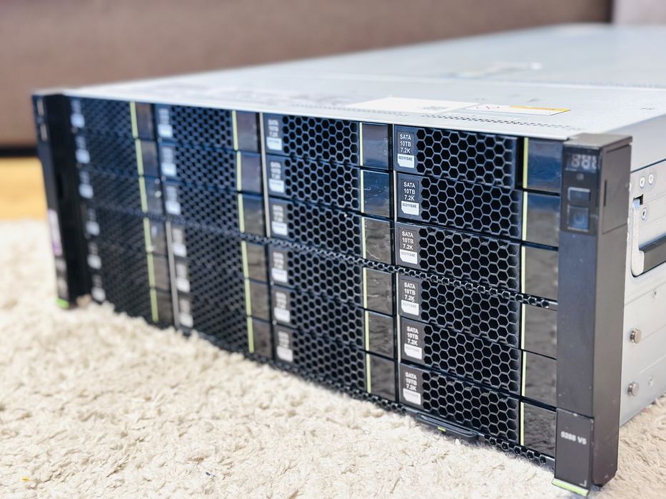 Сервер Huawei FusionServer 5288 V5