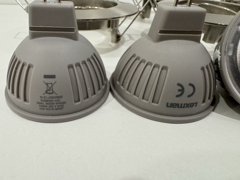Apliques para embutir com luzes, casquilho e transformador
