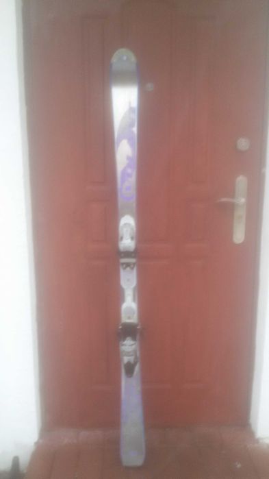 Narty Volant Vertex carving