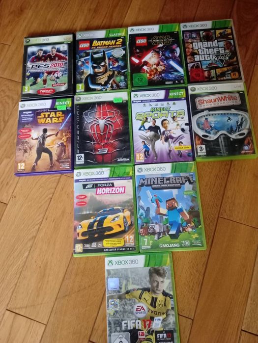 Sprzedam  xboxa 360 z grami i kinektem