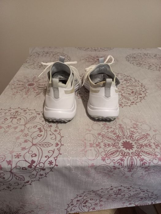 Adidasy Nike roz. 40,5