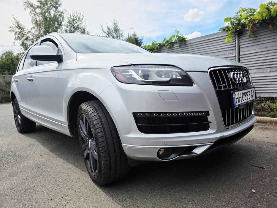 Audi Q7 максимальная (7 МЕСТ, 3,0 дизель, 2010 год)