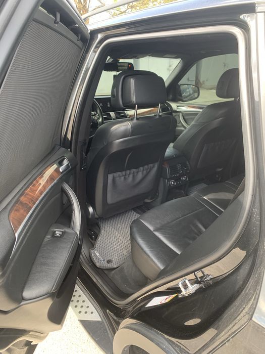 BMW  X5  e70   4.8