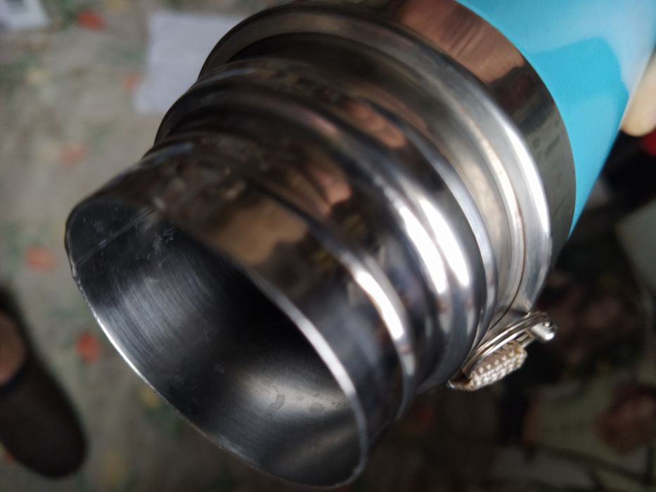 Подарочный стальной термос с вакуумной пробкой