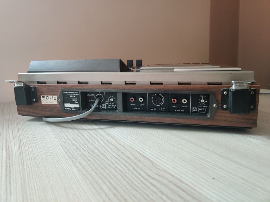 Aiwa 1800 Cassette deck