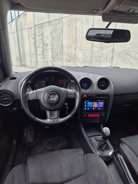Seat ibiza 6L PD130 5 lugares