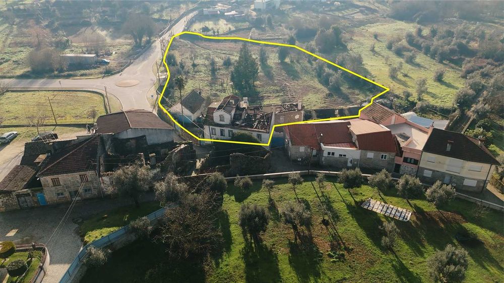 Moradia e Terreno