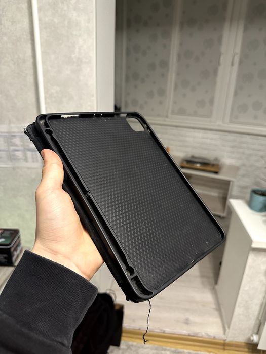 iPad Pro M1 265 обмін на PS5