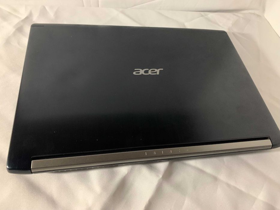 PC Computador Portátil Acer Aspire 7 15''