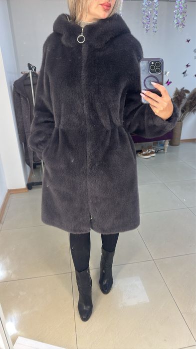 Продам шубку как натуралочка