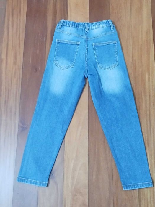 3 Calças de ganga para criança - 7/8 anos