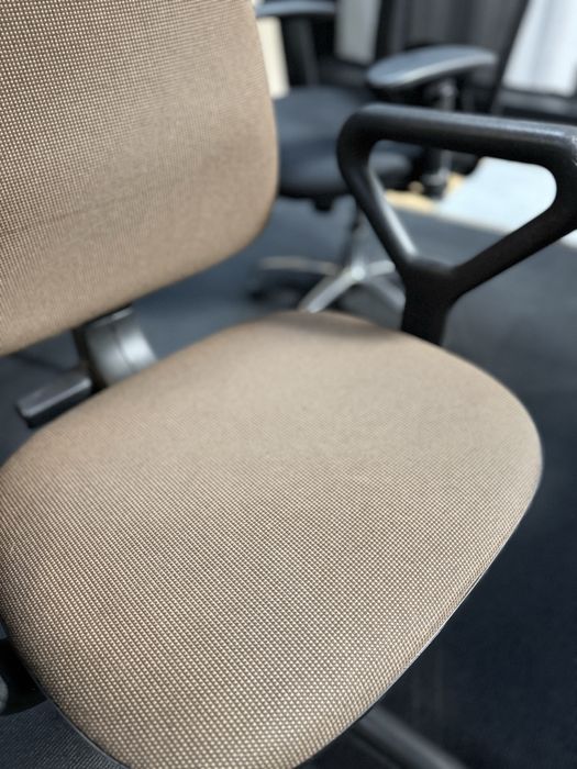 Fotel biurowy obortowy uzywany sprawny