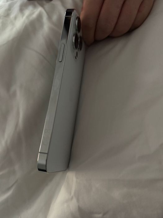 Iphone 14 pro max - 128gb - Com Caixa Original e Carregador