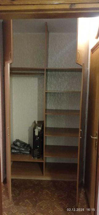 продам свою 1-кімн квартиру на проспекті Лісовий 35