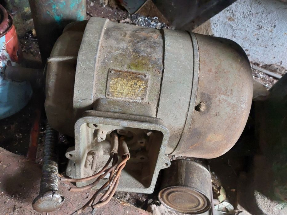 Электродвигатель 2.8 кВт обмен на зерно