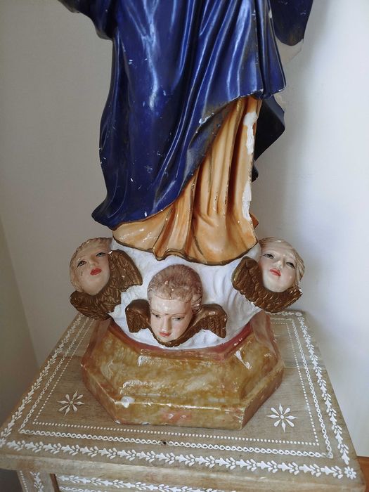 Imponente Escultura de Nossa Senhora (62 cm/13 kilos)