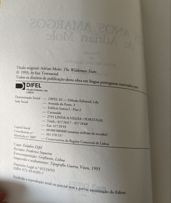 Livro Os Anos Amargos de Adrian Mole