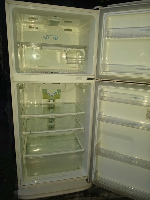 продам 2 х камерный холодильник SAMSUNG BIO NOUFROST