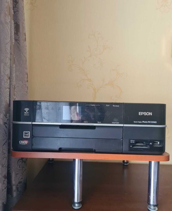 Принтер Epson stylus photo px720 WD