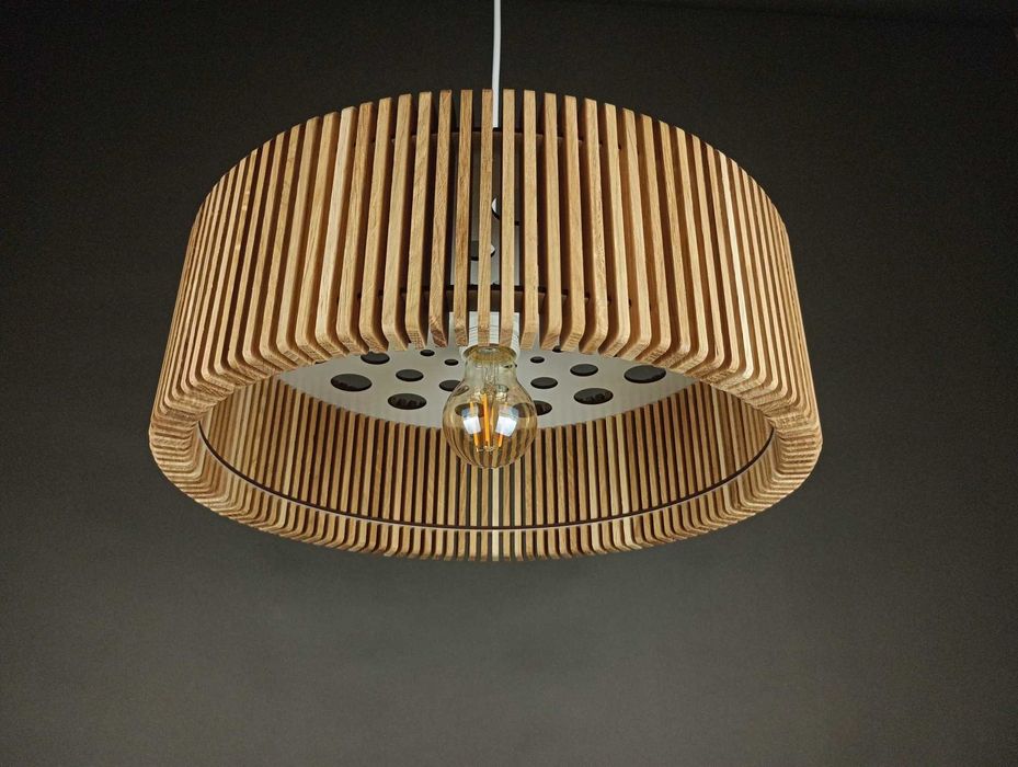 Lampa wisząca drewniana  dębowa lamele