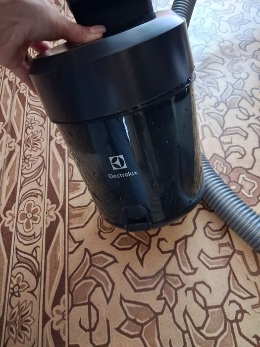 Пилосос фірми Electrolux