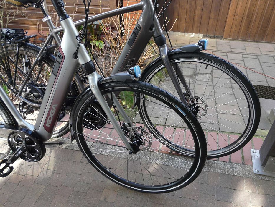 Rower elektryczny KOGA e-Tour ION 28"/53,Manetka, Deore, Magura